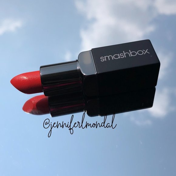 😍 NIB Spectacle" Smashbox RED Lipstick!😍 - Picture 2 of 5